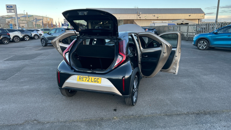 Toyota Aygo X 1.0 VVT-i Edge 5dr Auto Petrol Hatchback